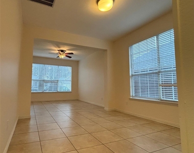 2713 Clovermeadow Drive - Photo Thumbnail 3