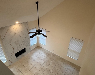 2713 Clovermeadow Drive - Photo Thumbnail 25