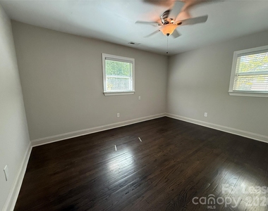 117 Grover Moore Place - Photo Thumbnail 18