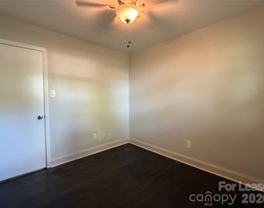 117 Grover Moore Place - Photo Thumbnail 15