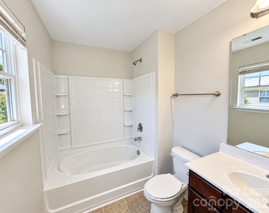 7431 Sienna Heights Place - Photo Thumbnail 10