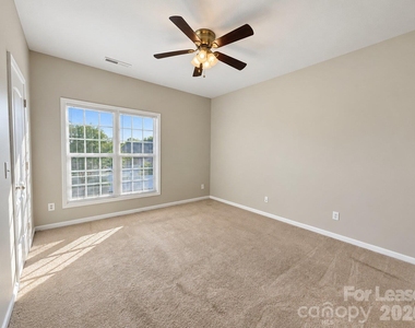 9511 Longstone Lane - Photo Thumbnail 10
