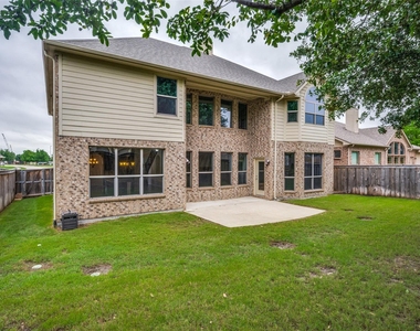 342 Manchester Drive - Photo Thumbnail 35