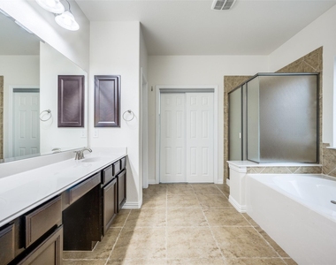 342 Manchester Drive - Photo Thumbnail 26
