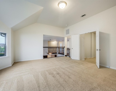 342 Manchester Drive - Photo Thumbnail 24