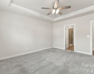 1003 Alicante Avenue - Photo Thumbnail 11