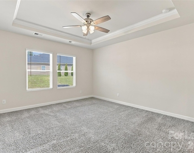 1003 Alicante Avenue - Photo Thumbnail 10