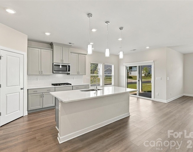 1003 Alicante Avenue - Photo Thumbnail 2