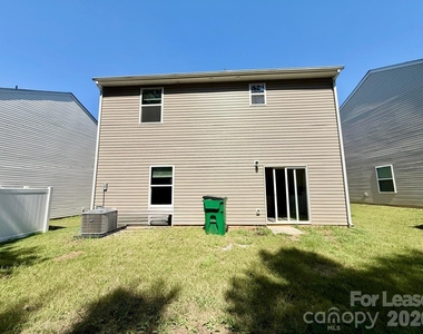 6200 Lowe Lane - Photo Thumbnail 22