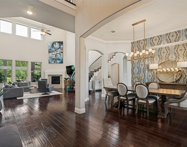 388 Bethany Road - Photo Thumbnail 5