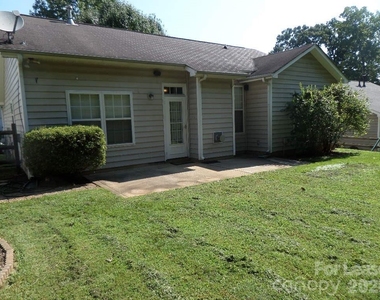 3617 Sipes Lane - Photo Thumbnail 10