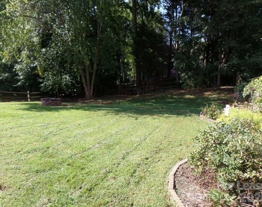 3617 Sipes Lane - Photo Thumbnail 9