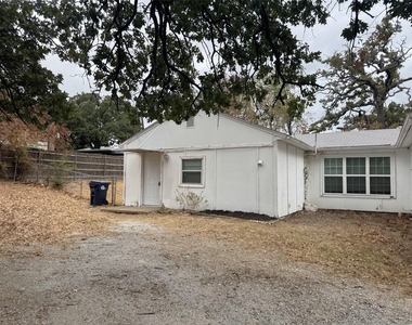 708 Ioof Street - Photo Thumbnail 1