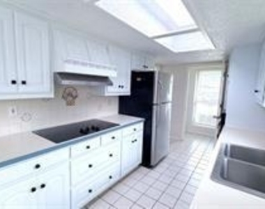 1521 Leicester Street - Photo Thumbnail 8
