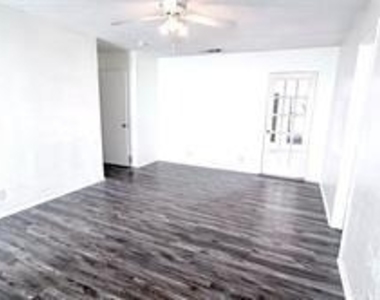 1521 Leicester Street - Photo Thumbnail 24