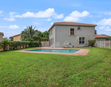 5404 Sunseeker Boulevard - Photo Thumbnail 33