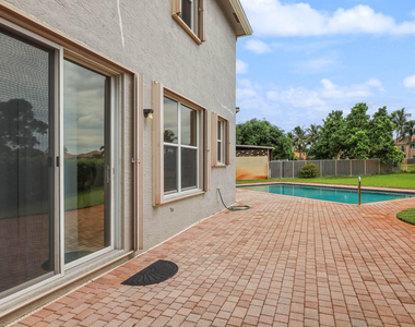 5404 Sunseeker Boulevard - Photo Thumbnail 30