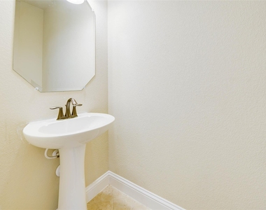1262 Roma Drive - Photo Thumbnail 32