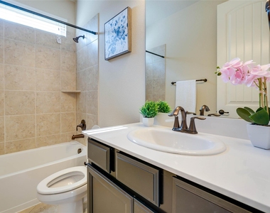1262 Roma Drive - Photo Thumbnail 21