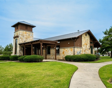 1262 Roma Drive - Photo Thumbnail 37