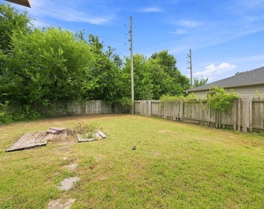 6811 Waterlilly View Lane - Photo Thumbnail 24
