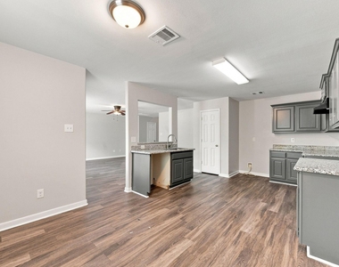 6811 Waterlilly View Lane - Photo Thumbnail 3