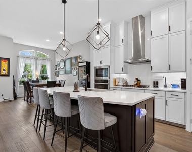 5137 Artemesia Lane - Photo Thumbnail 4