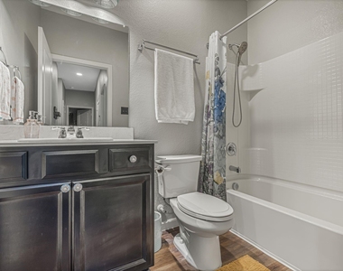 5332 Northfield Drive - Photo Thumbnail 20