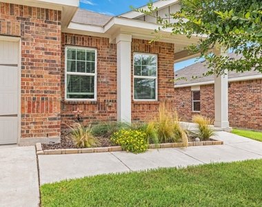 5332 Northfield Drive - Photo Thumbnail 1