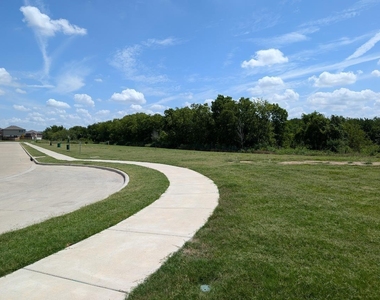 5332 Northfield Drive - Photo Thumbnail 34