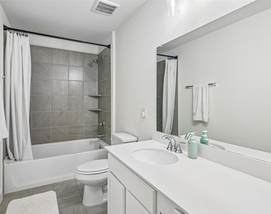 721 Saint Lawrence Drive - Photo Thumbnail 30