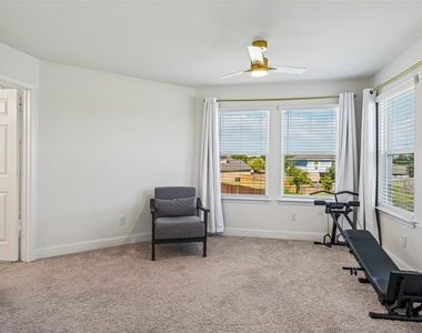 721 Saint Lawrence Drive - Photo Thumbnail 26