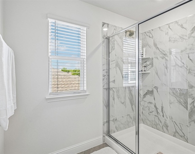 721 Saint Lawrence Drive - Photo Thumbnail 29
