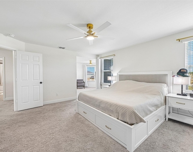 721 Saint Lawrence Drive - Photo Thumbnail 24