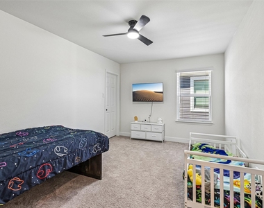 721 Saint Lawrence Drive - Photo Thumbnail 32