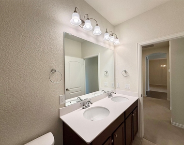 11012 Carrizo Road - Photo Thumbnail 17