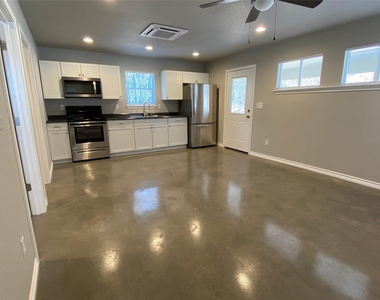 1549 Ranger Highway - Photo Thumbnail 9