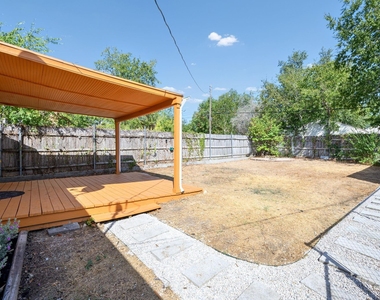 3824 Collinwood Avenue - Photo Thumbnail 19
