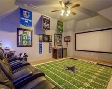 904 Lake Meadow Lane - Photo Thumbnail 17
