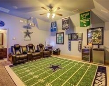904 Lake Meadow Lane - Photo Thumbnail 18