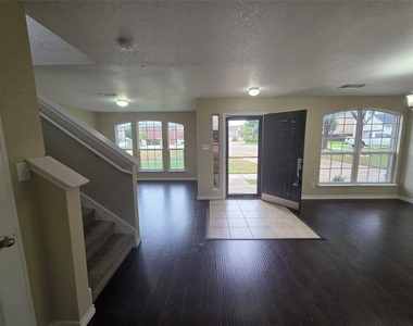 4207 Bayside Court - Photo Thumbnail 16