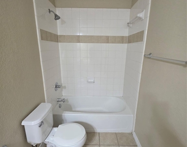4207 Bayside Court - Photo Thumbnail 30