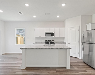 3208 Dillonwood Street - Photo Thumbnail 4