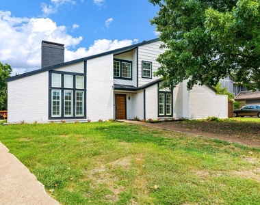 2616 Ellis Court - Photo Thumbnail 1