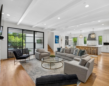 4437 Grassmere Lane - Photo Thumbnail 15