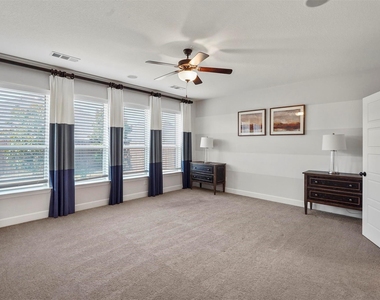 1609 Cedar Crest Drive - Photo Thumbnail 5