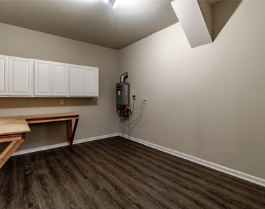 1609 Cedar Crest Drive - Photo Thumbnail 26