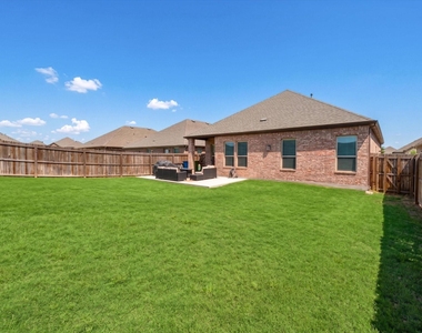 3027 Moccasin Lane - Photo Thumbnail 29