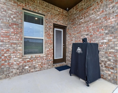 3027 Moccasin Lane - Photo Thumbnail 27
