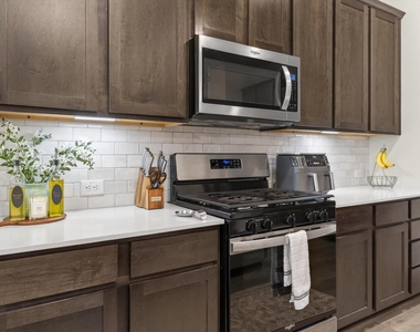3027 Moccasin Lane - Photo Thumbnail 15